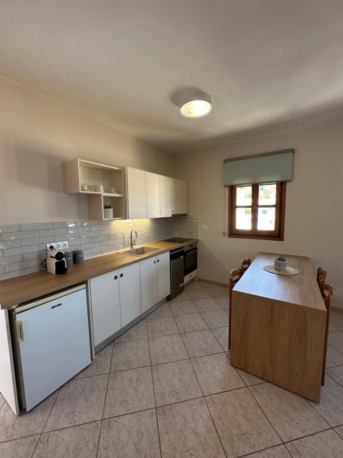 Kavos Apartments Alonissos Patitiri  Exterior photo